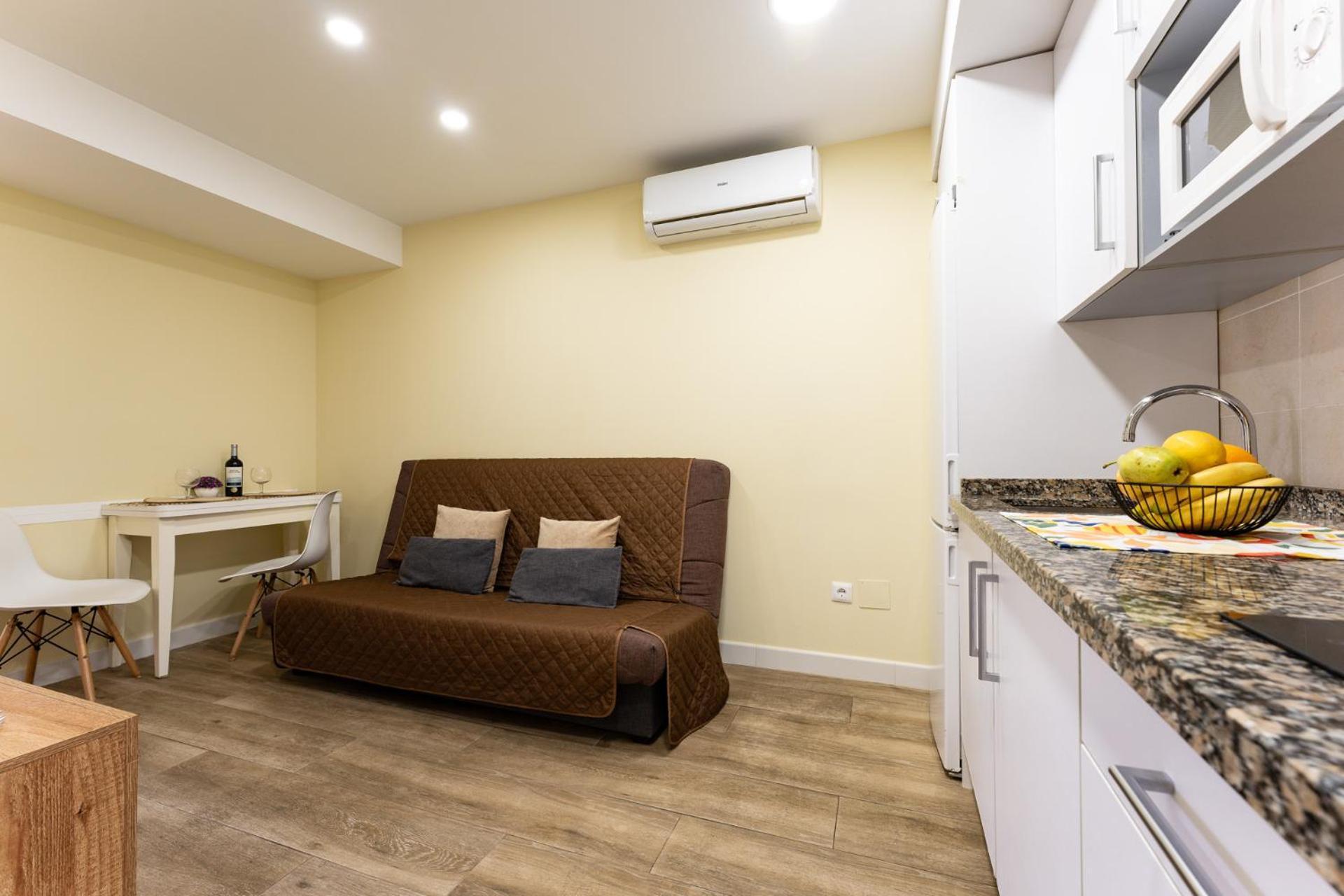 Malagasuite Bermeja City מראה חיצוני תמונה